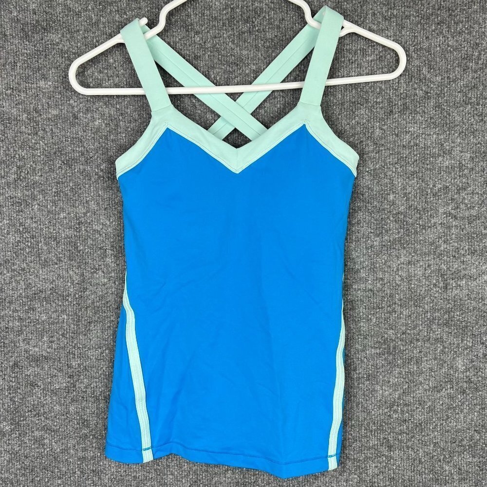 Lululemon‎ Tank Top Womens Size 4 Blue Thick Strap Cross back